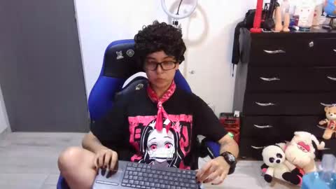 Snapshot of thomascooper_cams chatting on 05.18.26 VALERIA online show from 05.18.26