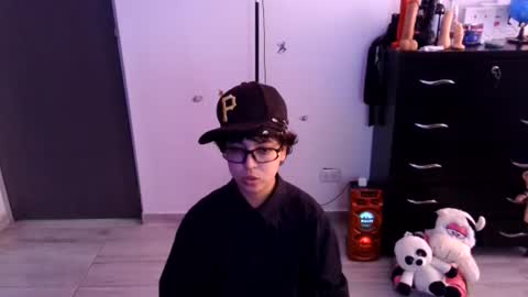 Snapshot of thomascooper_cams chatting on 07.20.26 VALERIA online show from 07.20.26