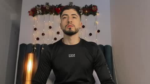 sweetfit boy online show from 12.14.25