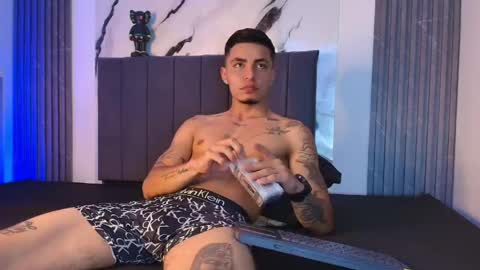 thomass_conor online show from 04.21.26