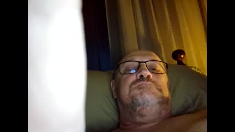 thomcatt66 online show from 03.18.26