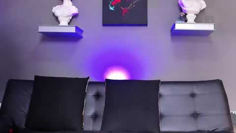 Snapshot of thor_evans chatting on 10.27.25 thor_evans online show from 10.27.25