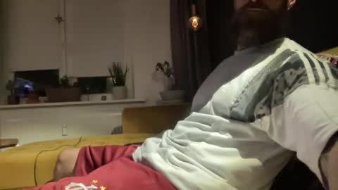 Snapshot of throatface_killah chatting on 09.18.25 throatface_killah online show from 09.18.25