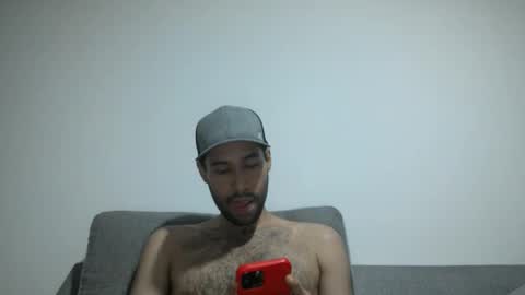 Snapshot of throwawayyourgun chatting on 12.05.24 Luka online show from 12.05.24