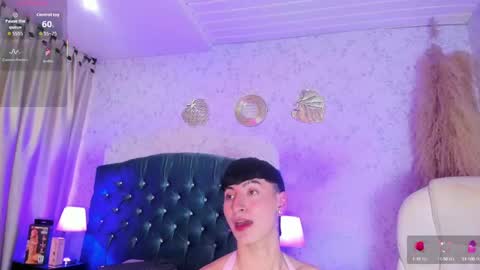 Snapshot of tian_slim chatting on 10.09.25 tian online show from 10.09.25