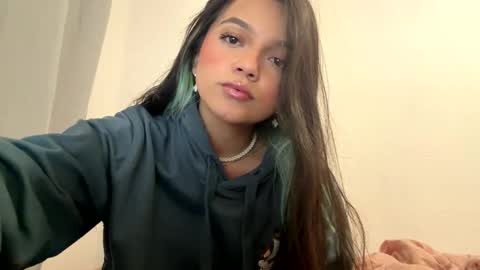 Tiana Le online show from 04.01.26