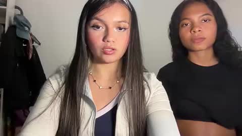 Snapshot of tianale chatting on 06.12.26 Tiana Le online show from 06.12.26