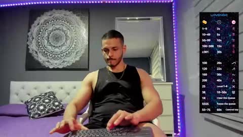 Tian Zilac online show from 10.02.25