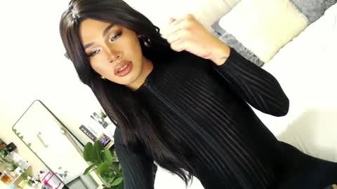 Sam online show from 03.03.25