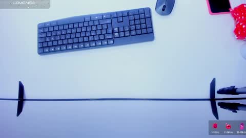 Tiara  online show from 09.14.25