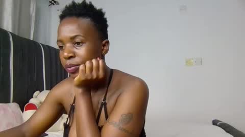 Snapshot of tiara_t chatting on 01.31.26 Tiara online show from 01.31.26