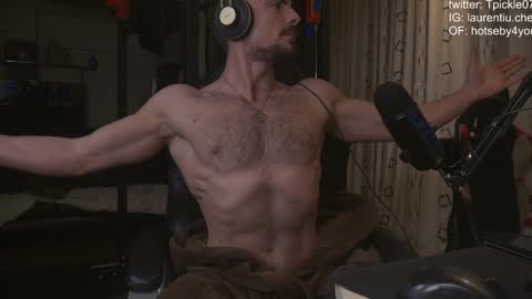 tickle_my_pickle07 online show from 12.29.24