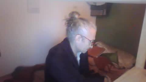 tiddles12345 online show from 02.22.26