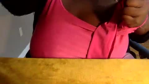 Tierra Henri online show from 02.19.25