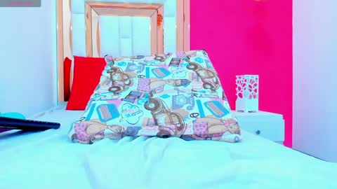 Karolina online show from 01.08.25