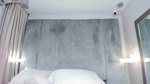 Tifany  online show from 02.08.26