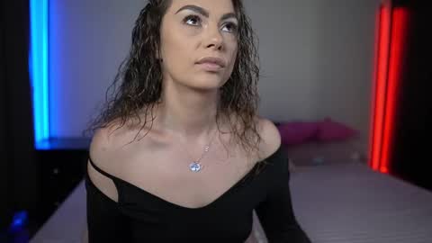 Tiffany online show from 02.12.25