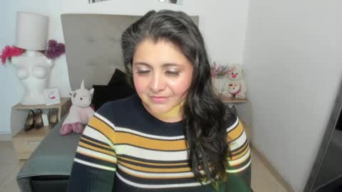 Tiff Luxx online show from 03.31.26