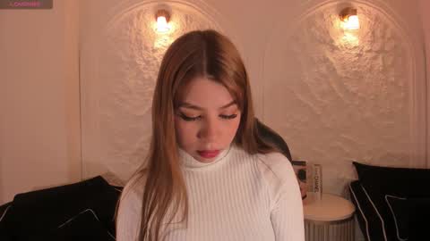 Tiffanny Sins online show from 03.18.26