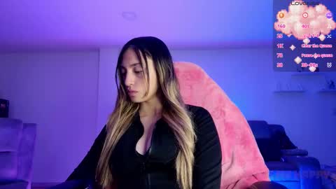 Tiffany Bela online show from 10.03.25