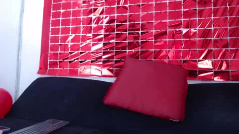 Tiffany online show from 02.18.25