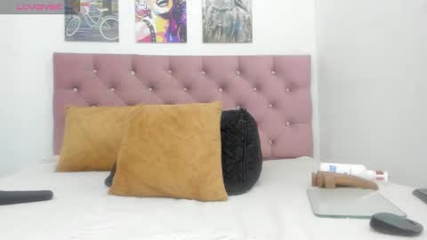 tiffany  online show from 12.21.25