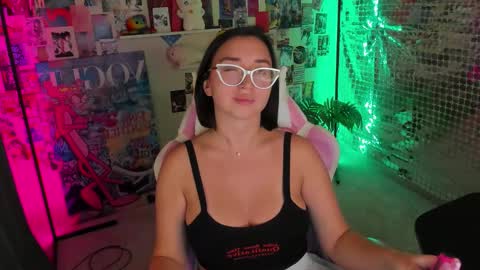 Snapshot of tiffany_robinson chatting on 02.11.26 tiffany_robinson online show from 02.11.26