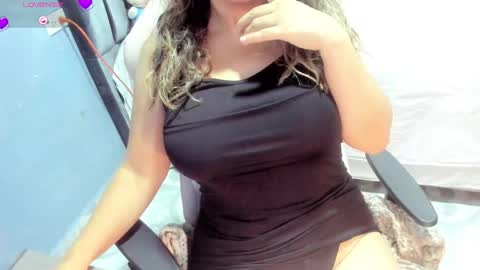 tiffany theressa online show from 09.10.25