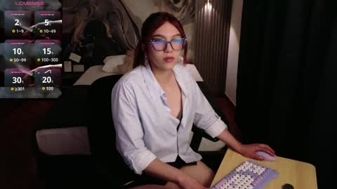 tiffanycherry_ online show from 04.24.26