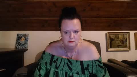 TiffanyMature online show from 05.25.26