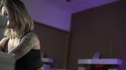 Snapshot of tiffanymaze chatting on 10.06.25 Ilaria online show from 10.06.25