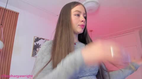 Snapshot of tiffanywright_ chatting on 01.12.25 Tiffany online show from 01.12.25