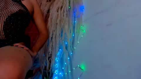 tiffanyy_deluxe online show from 12.16.25