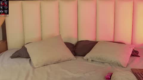 Snapshot of tiffvalentinee_ chatting on 01.25.25 Tiffany online show from 01.25.25