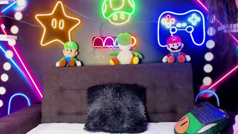 Snapshot of tiffvalentinee_ chatting on 02.01.25 Tiffany online show from 02.01.25