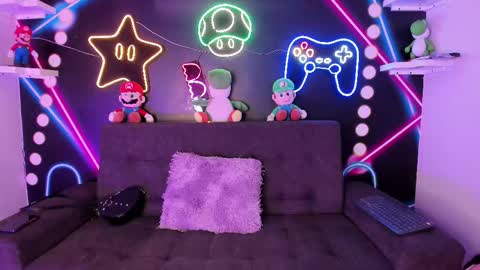 Snapshot of tiffvalentinee_ chatting on 02.07.25 Tiffany online show from 02.07.25