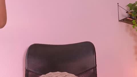 Snapshot of tiffvalentinee_ chatting on 11.03.25 Tiffany online show from 11.03.25