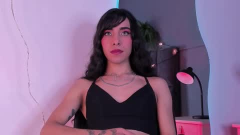 Snapshot of tiffvalentinee_ chatting on 11.07.25 Tiffany online show from 11.07.25