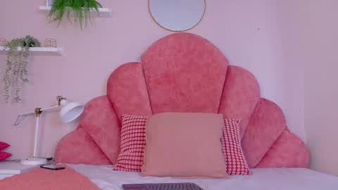 Snapshot of tiffvalentinee_ chatting on 02.18.26 Tiffany online show from 02.18.26