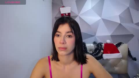 Snapshot of tightpussy_lover chatting on 12.18.24 Catalina online show from 12.18.24