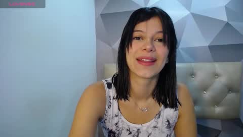 Snapshot of tightpussy_lover chatting on 02.20.25 Catalina online show from 02.20.25