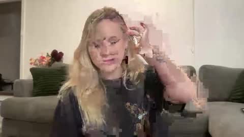 Lexi online show from 06.11.26