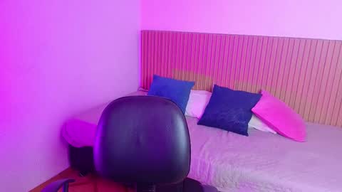 tiinajonus_ online show from 02.11.26