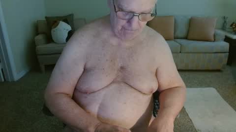 Snapshot of timealone120000 chatting on 09.30.25 timealone120000 online show from 09.30.25