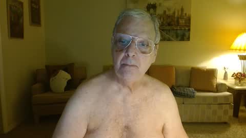 Snapshot of timealone120000 chatting on 11.05.25 timealone120000 online show from 11.05.25