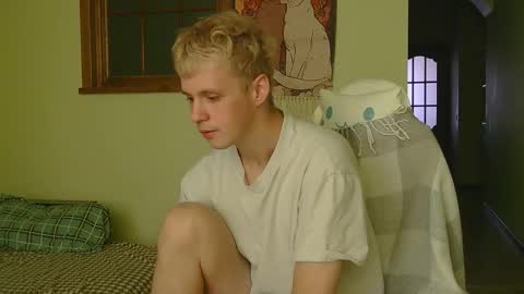 Snapshot of timkinky chatting on 10.15.25 Tim WhiteS online show from 10.15.25