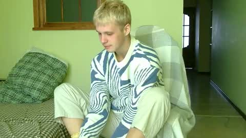 Snapshot of timkinky chatting on 10.17.25 Tim WhiteS online show from 10.17.25