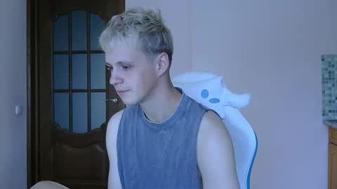 Snapshot of timkinky chatting on 10.24.25 Tim WhiteS online show from 10.24.25