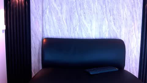 Snapshot of timmcloud chatting on 11.12.25 Timm online show from 11.12.25