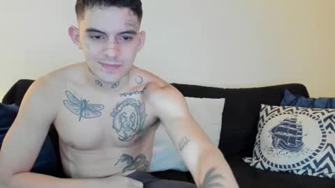 Snapshot of timothy_eliot chatting on 10.04.25 wanna play bareback uncut colombian couple new twink bbk online show from 10.04.25
